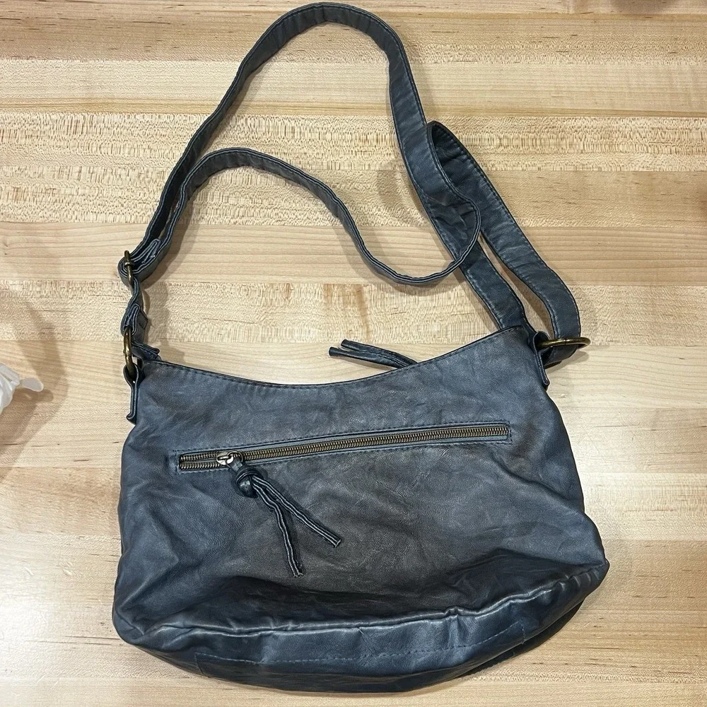 Stone‎ Mountain USA Blue Faux Leather Crossbody Bag